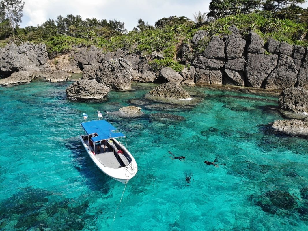 Mantanani Island Snorkeling / Diving Day Trip